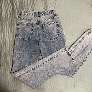 Urban Outfitters BDG Mid rise Acid Wash Jeans Size 24 XS